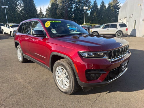 2026 Jeep Grand Cherokee Laredo X 4x4