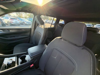 2026 Jeep Grand Cherokee Laredo X 4x4