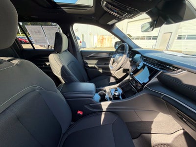 2026 Jeep Grand Cherokee Laredo X 4x4