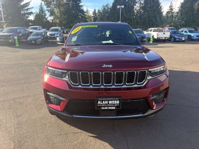 2026 Jeep Grand Cherokee Laredo X 4x4