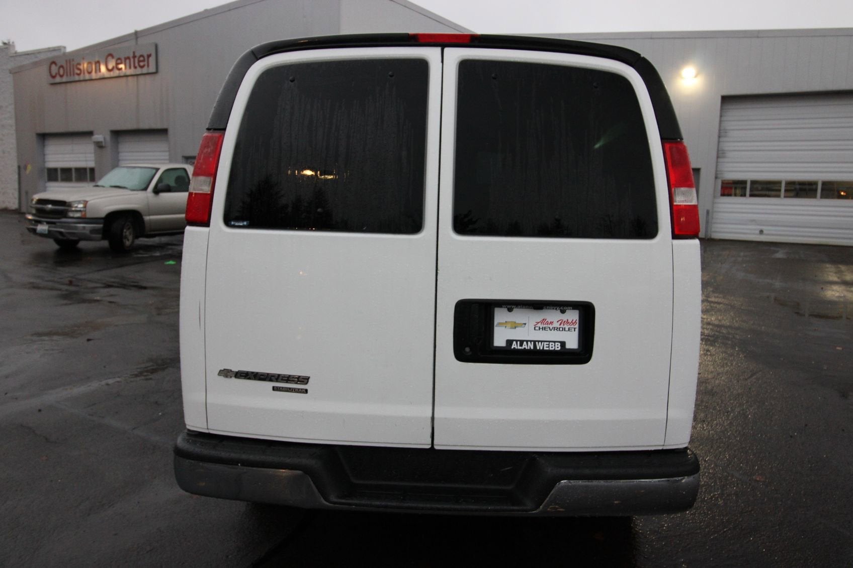 2016 Chevrolet Express Passenger 3500 LT