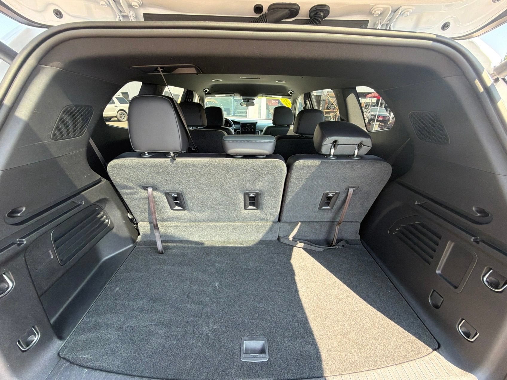 2025 GMC Acadia AT4