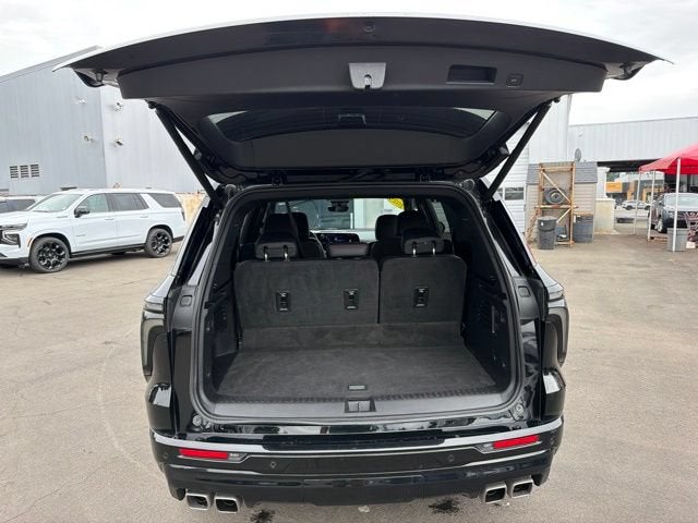 2025 Chevrolet Traverse RS