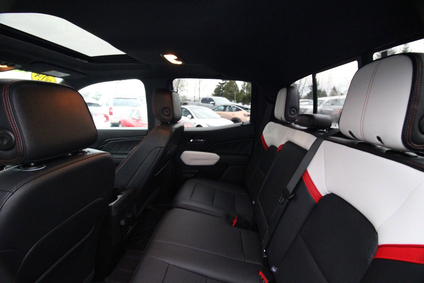 2024 GMC Canyon AT4X