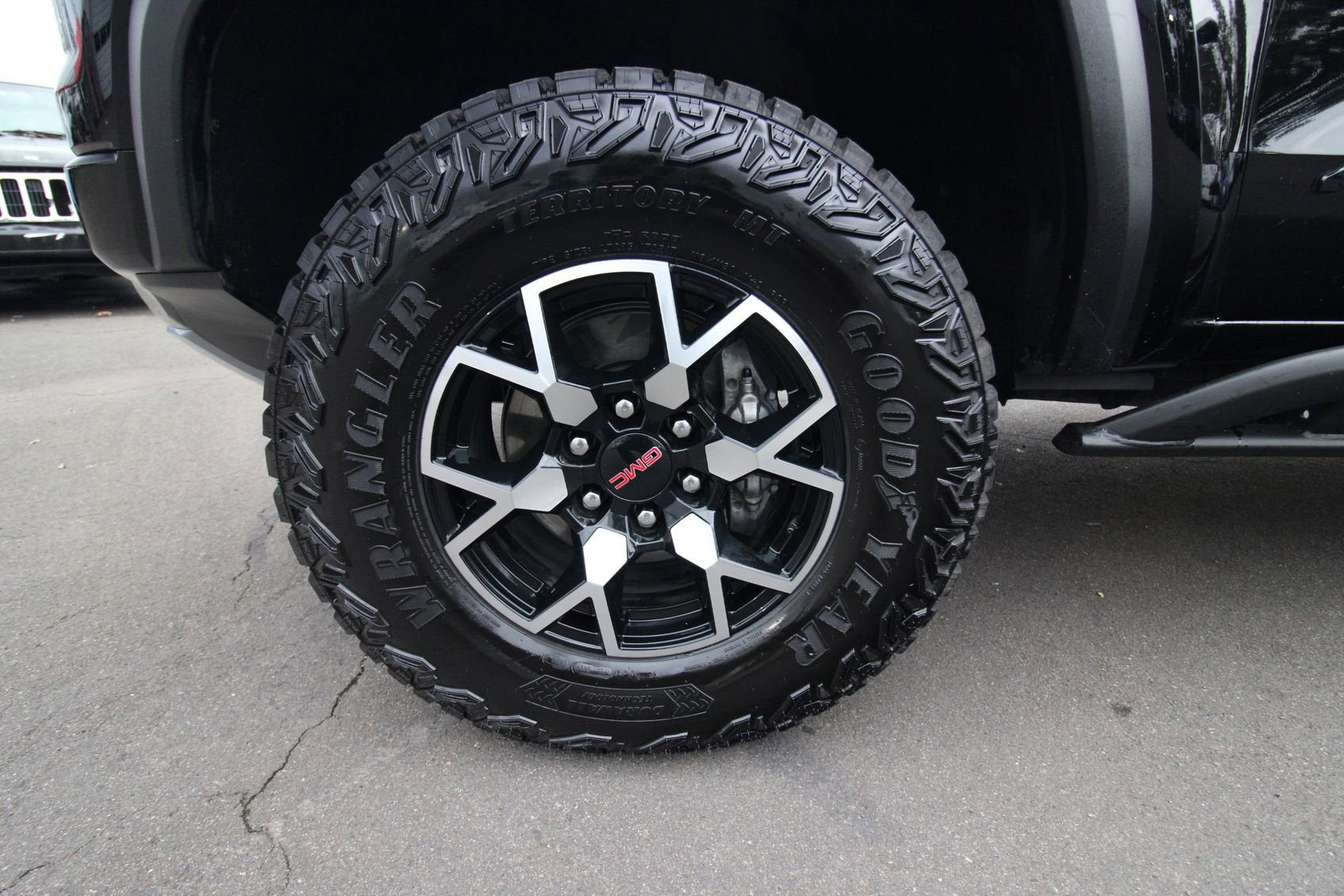 2024 GMC Canyon AT4X