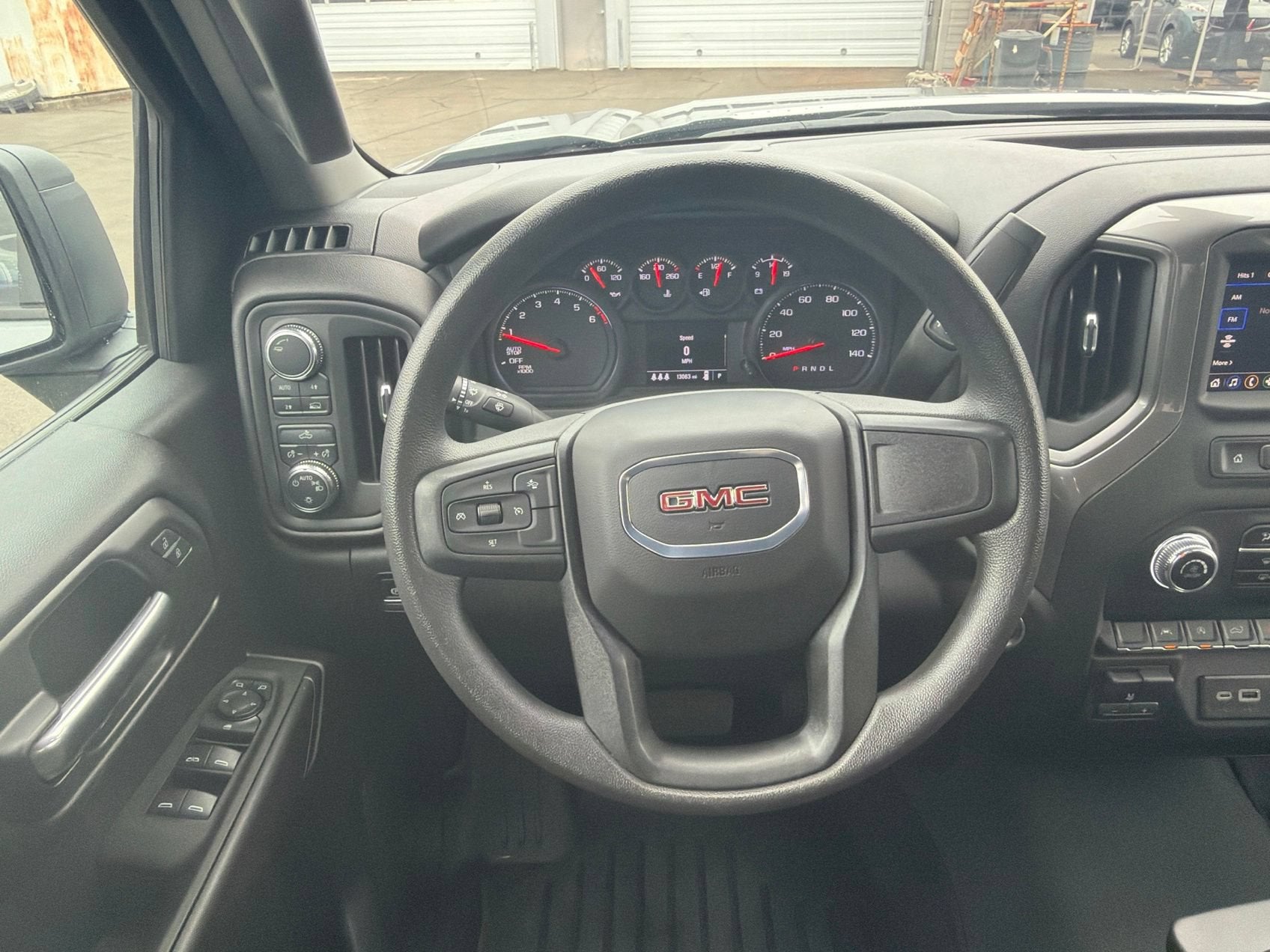 2024 GMC Sierra 1500 Pro