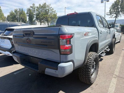 2025 Nissan Frontier Crew Cab PRO-4X 4x4