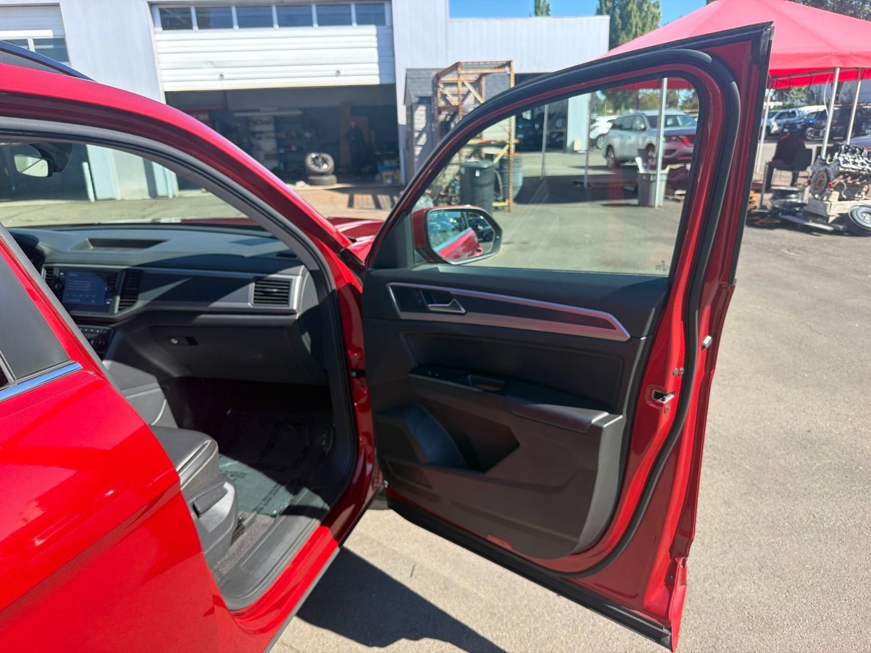 2021 Volkswagen Atlas 3.6L V6 SE w/Technology R-Line