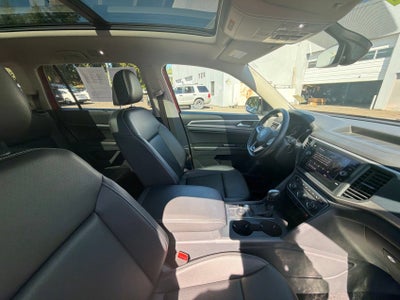 2021 Volkswagen Atlas 3.6L V6 SE w/Technology R-Line