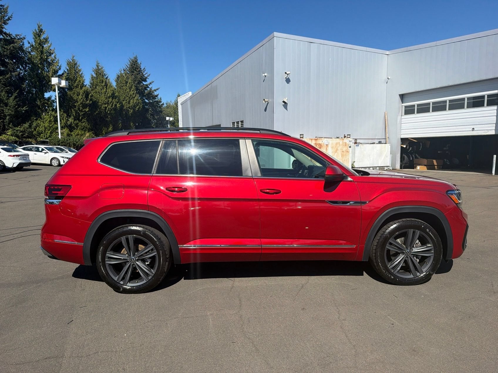 2021 Volkswagen Atlas 3.6L V6 SE w/Technology R-Line