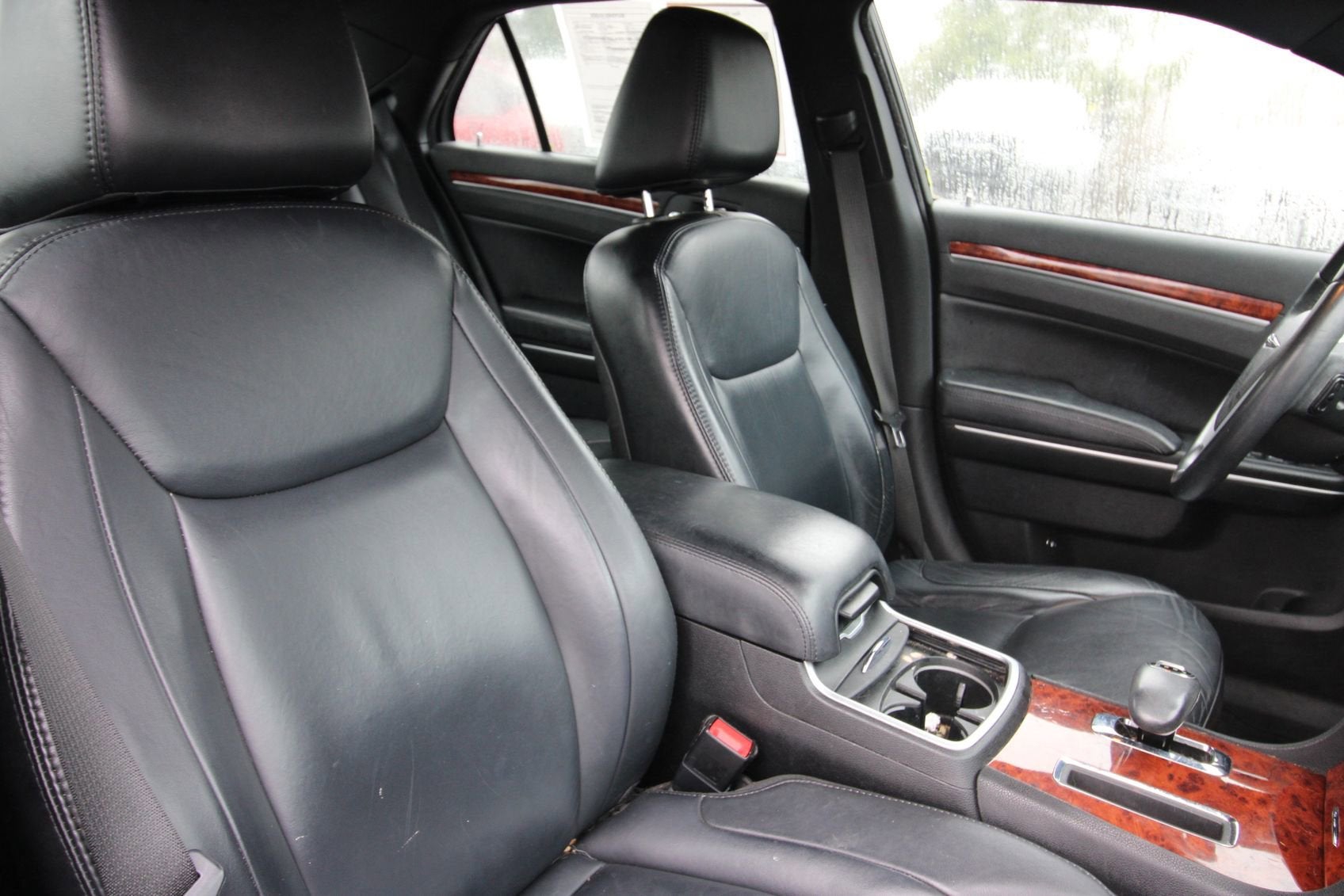 2014 Chrysler 300 BASE