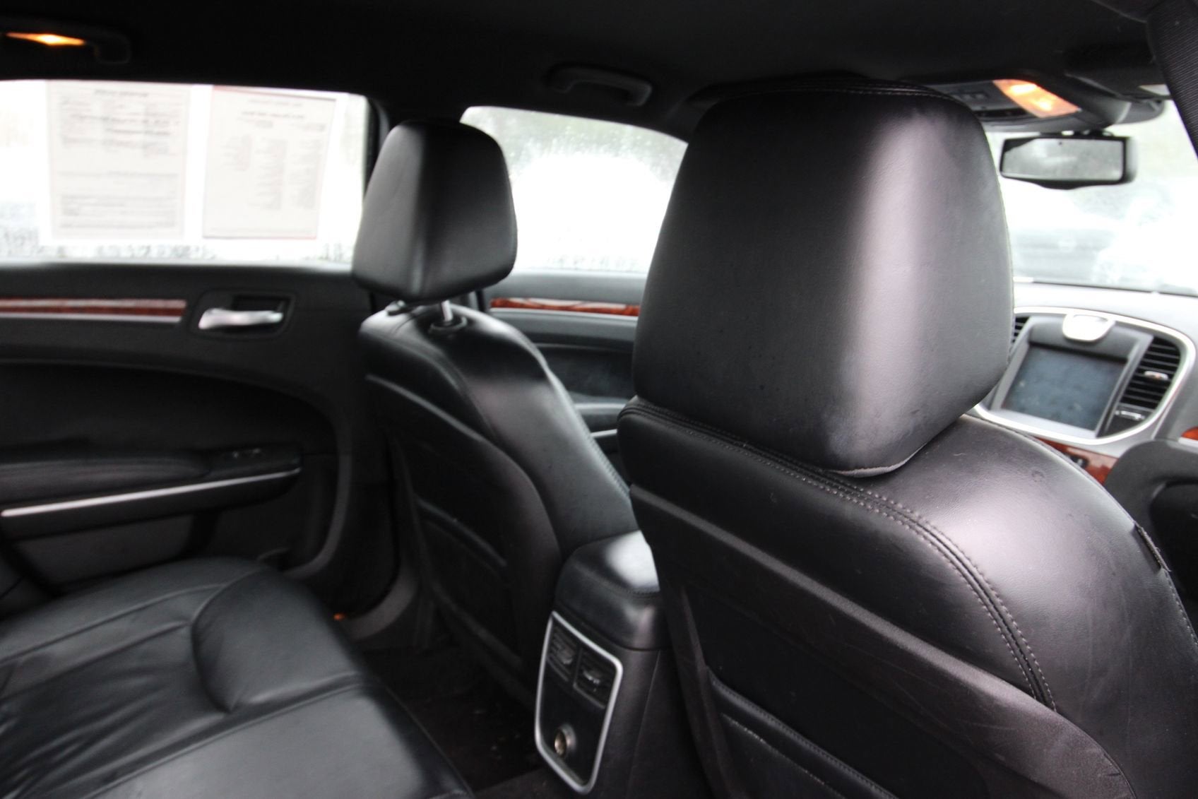 2014 Chrysler 300 BASE