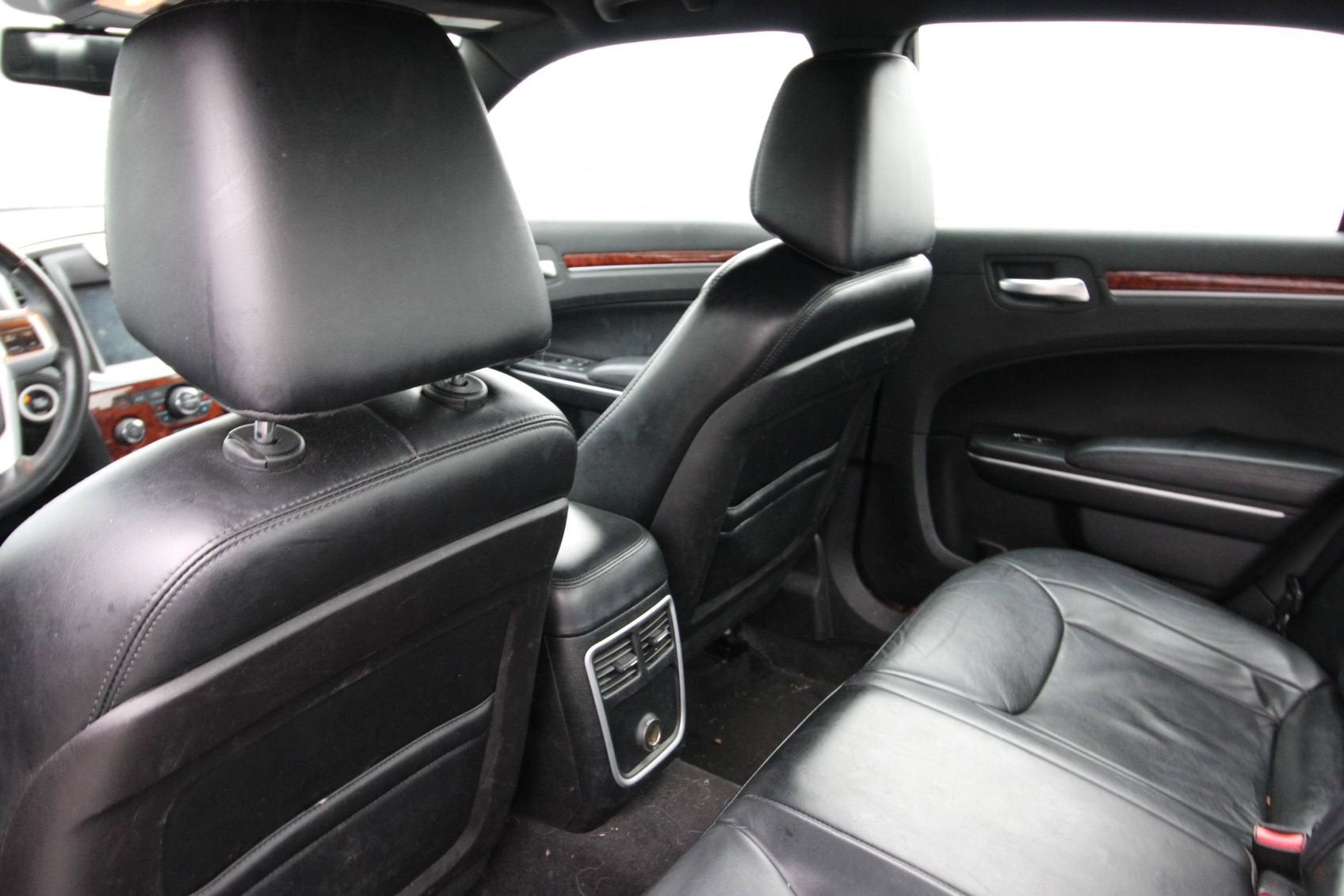 2014 Chrysler 300 BASE