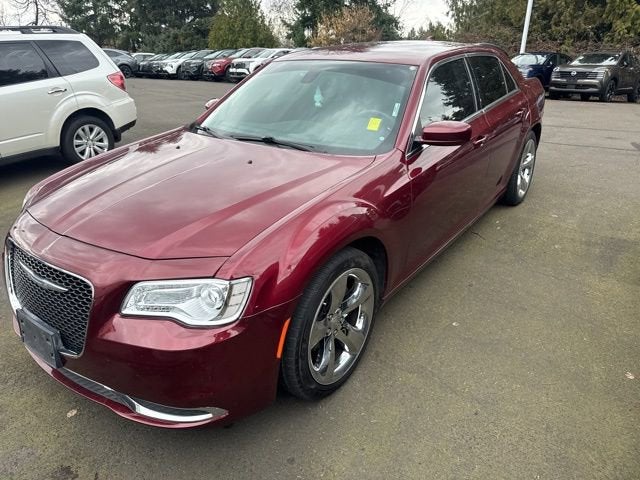 2018 Chrysler 300 Touring L