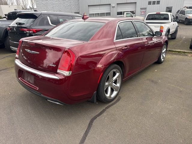 2018 Chrysler 300 Touring L