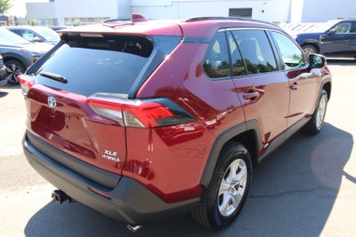 2020 Toyota RAV4 Hybrid XLE