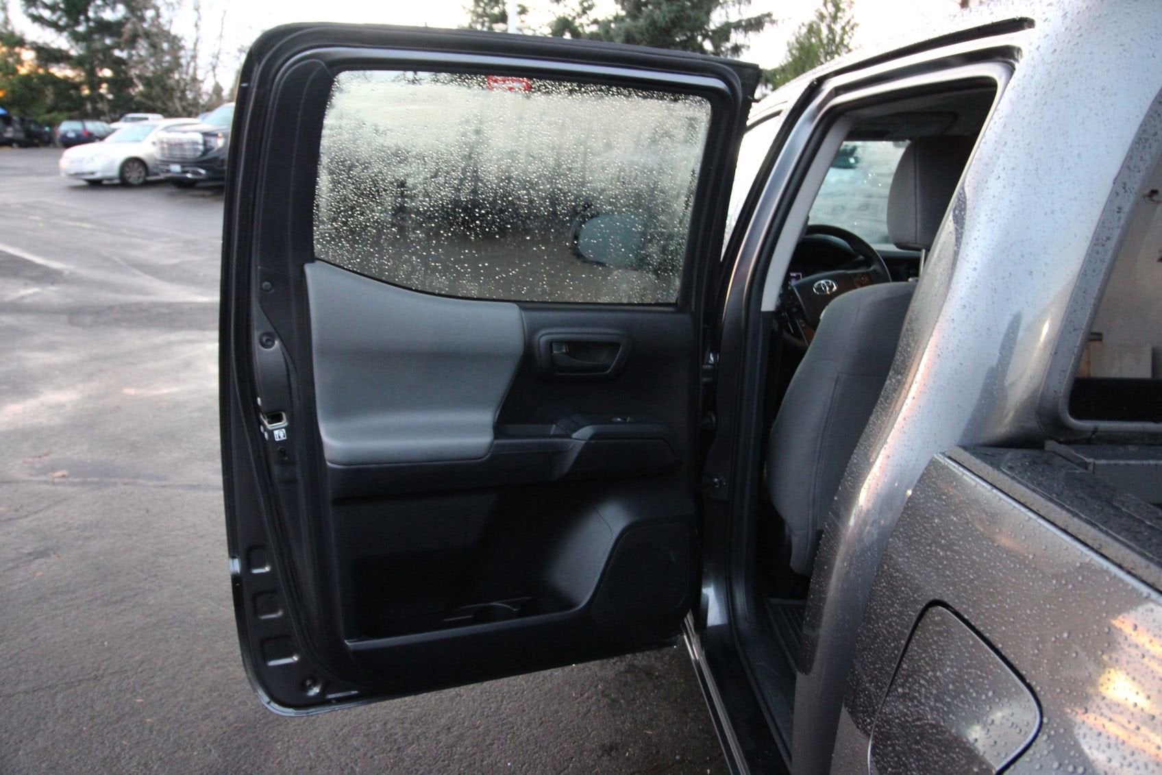 2020 Toyota Tacoma 4WD SR5