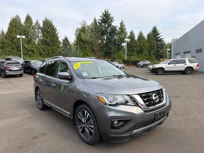 2017 Nissan Pathfinder Platinum