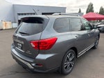 2017 Nissan Pathfinder Platinum
