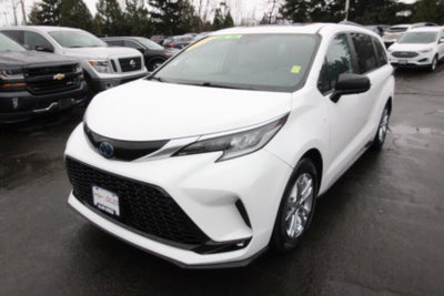 2022 Toyota Sienna XSE
