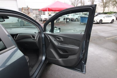 2022 Chevrolet Trax LS