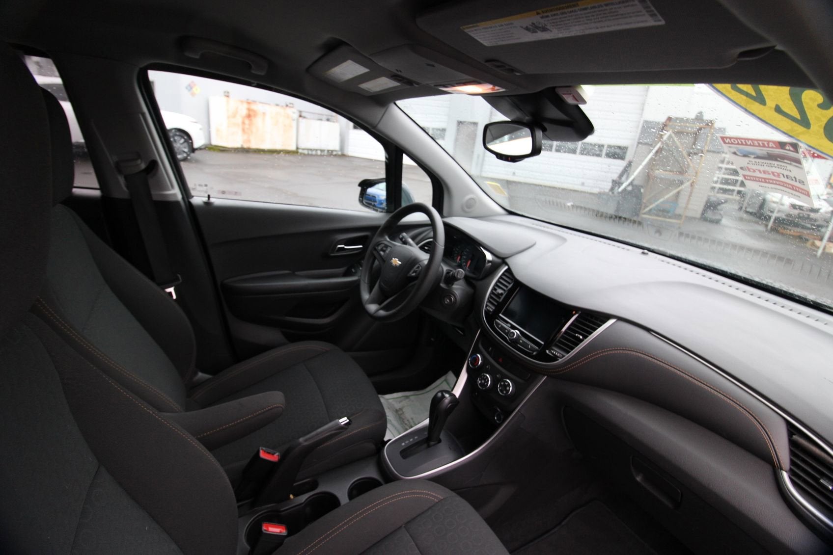 2022 Chevrolet Trax LS