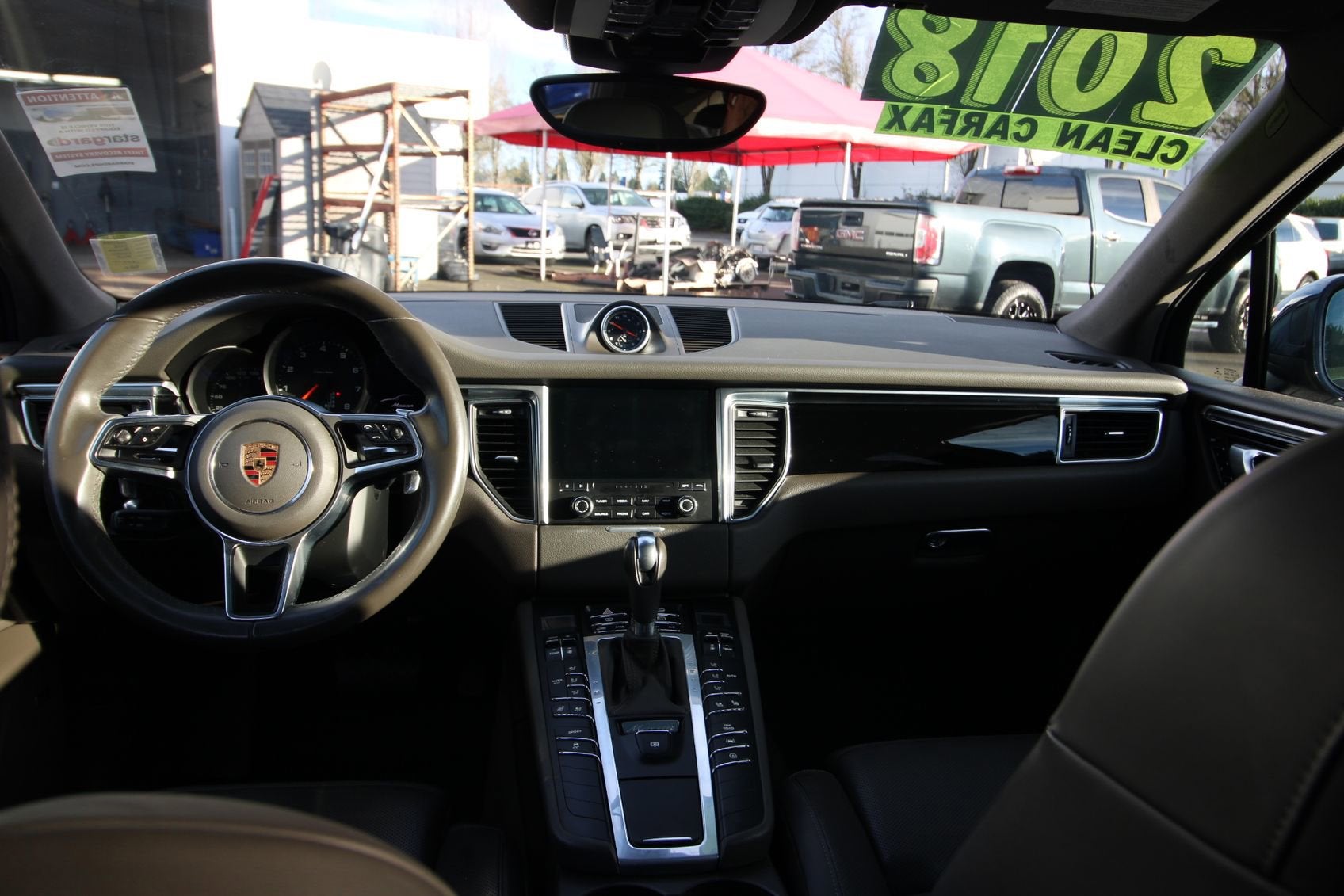 2018 Porsche Macan NA