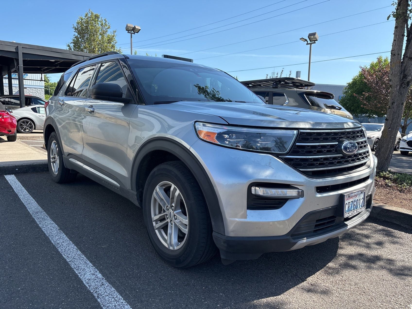 Vehicle Image 2