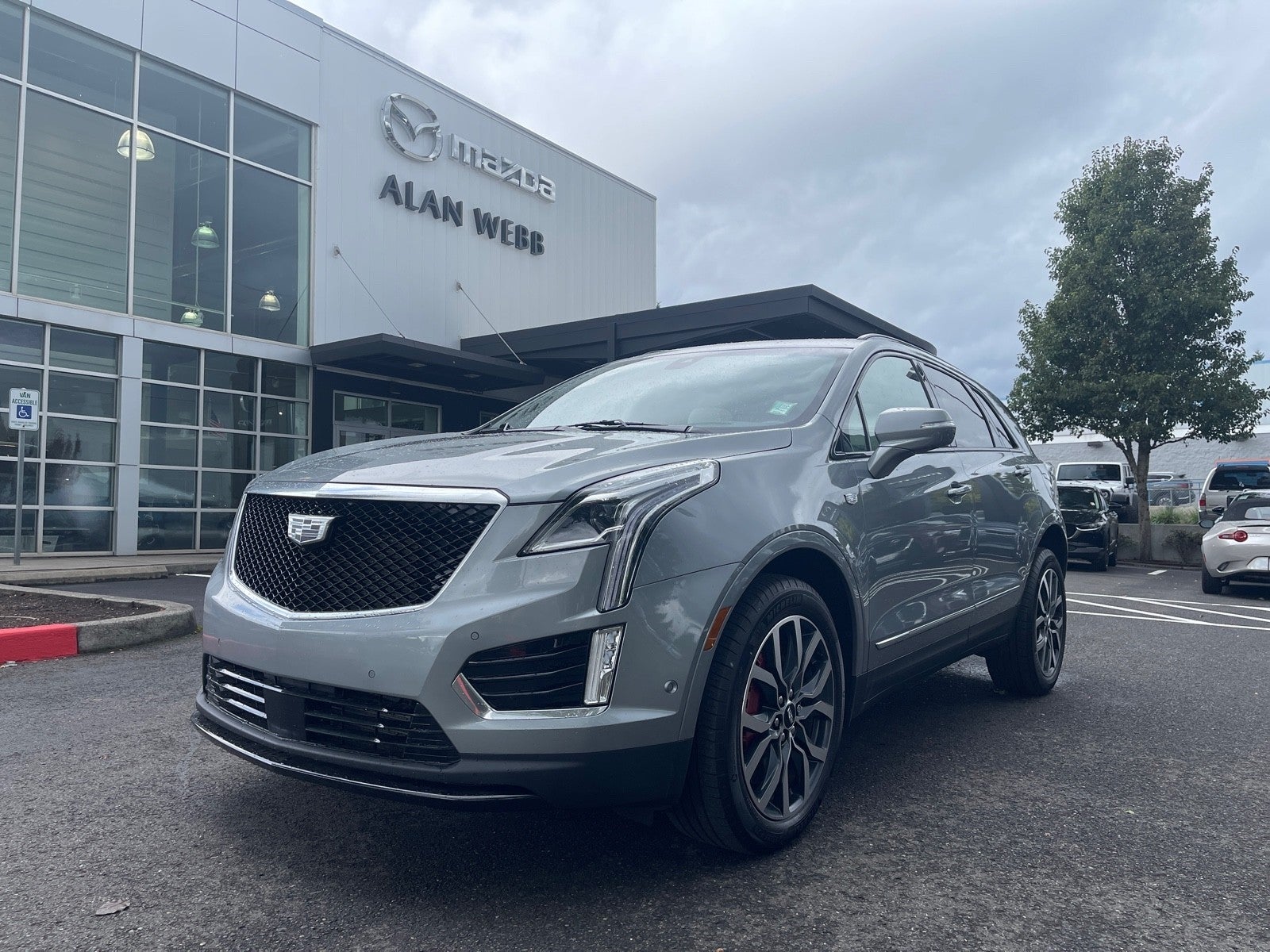 2023 Cadillac XT5 AWD Sport