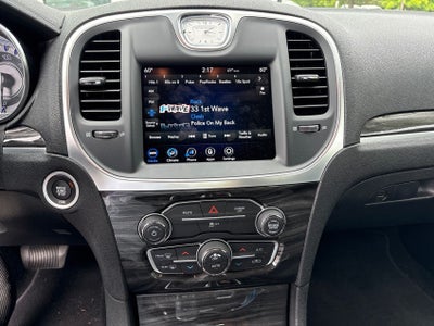 2021 Chrysler 300 Touring