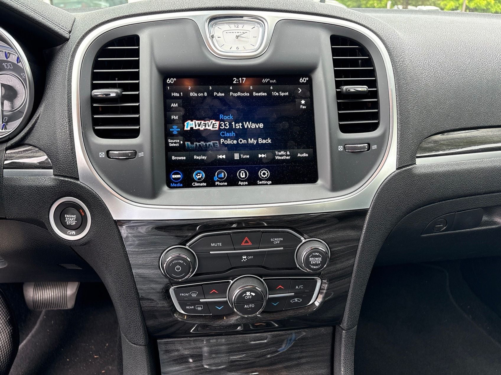 2021 Chrysler 300 Touring