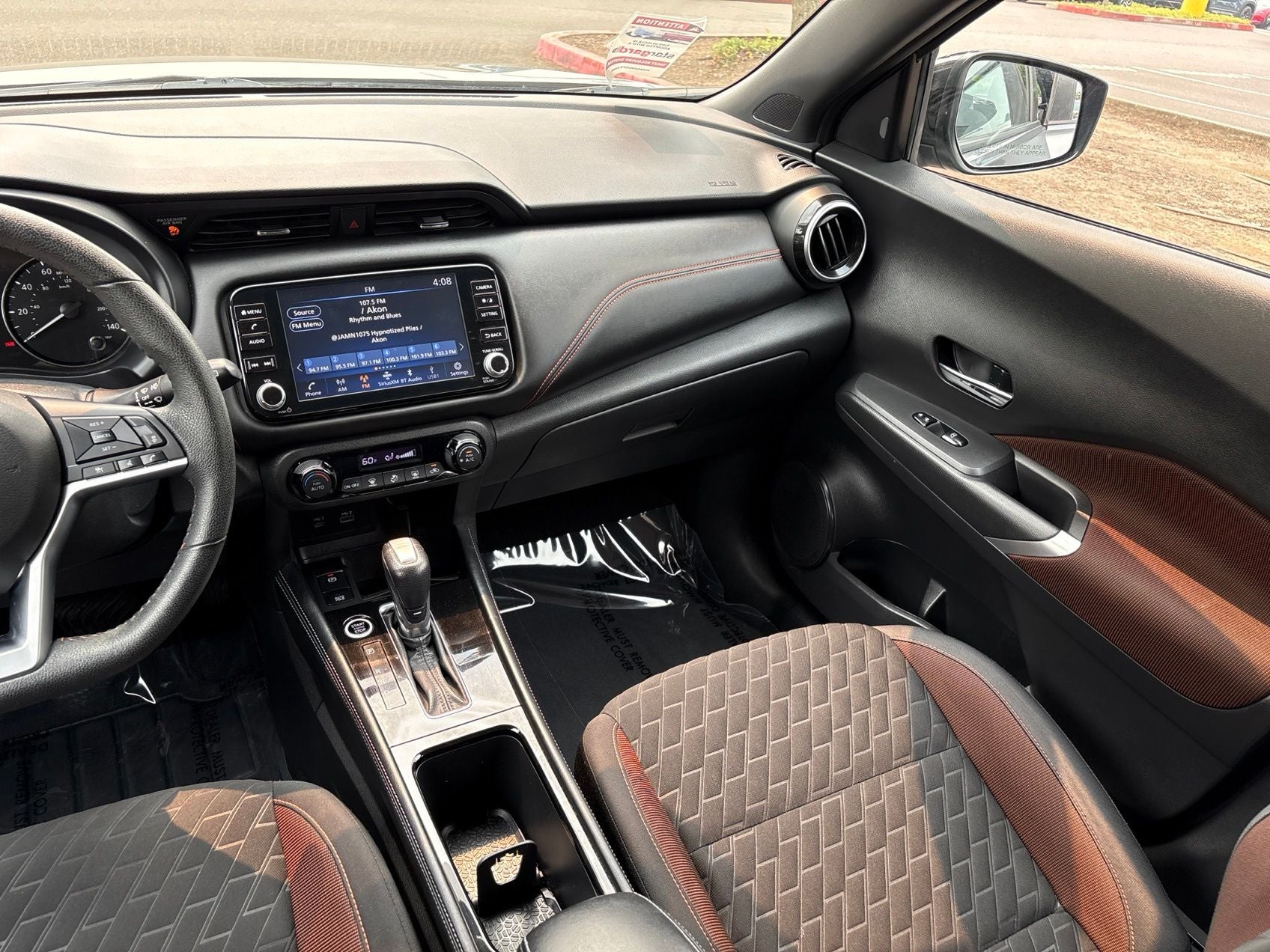 2021 Nissan Kicks SR