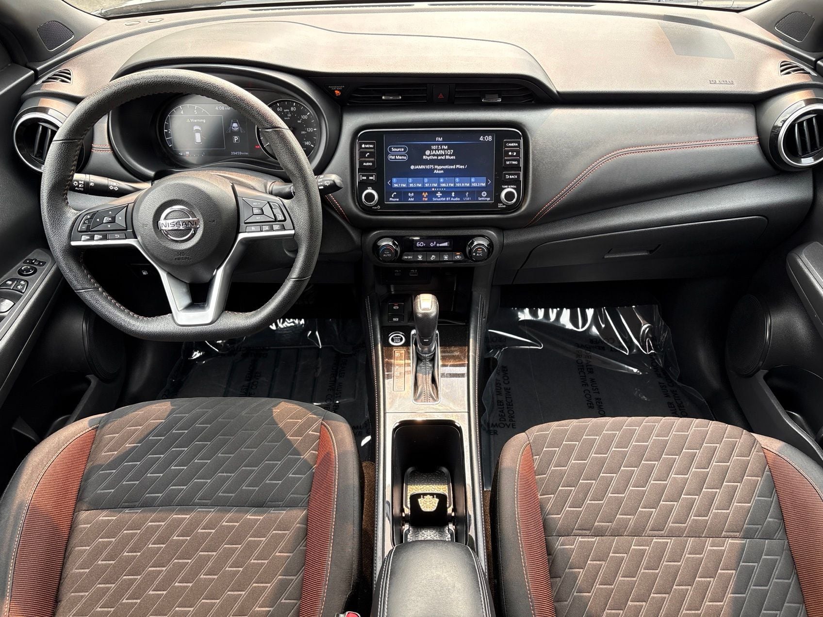 2021 Nissan Kicks SR