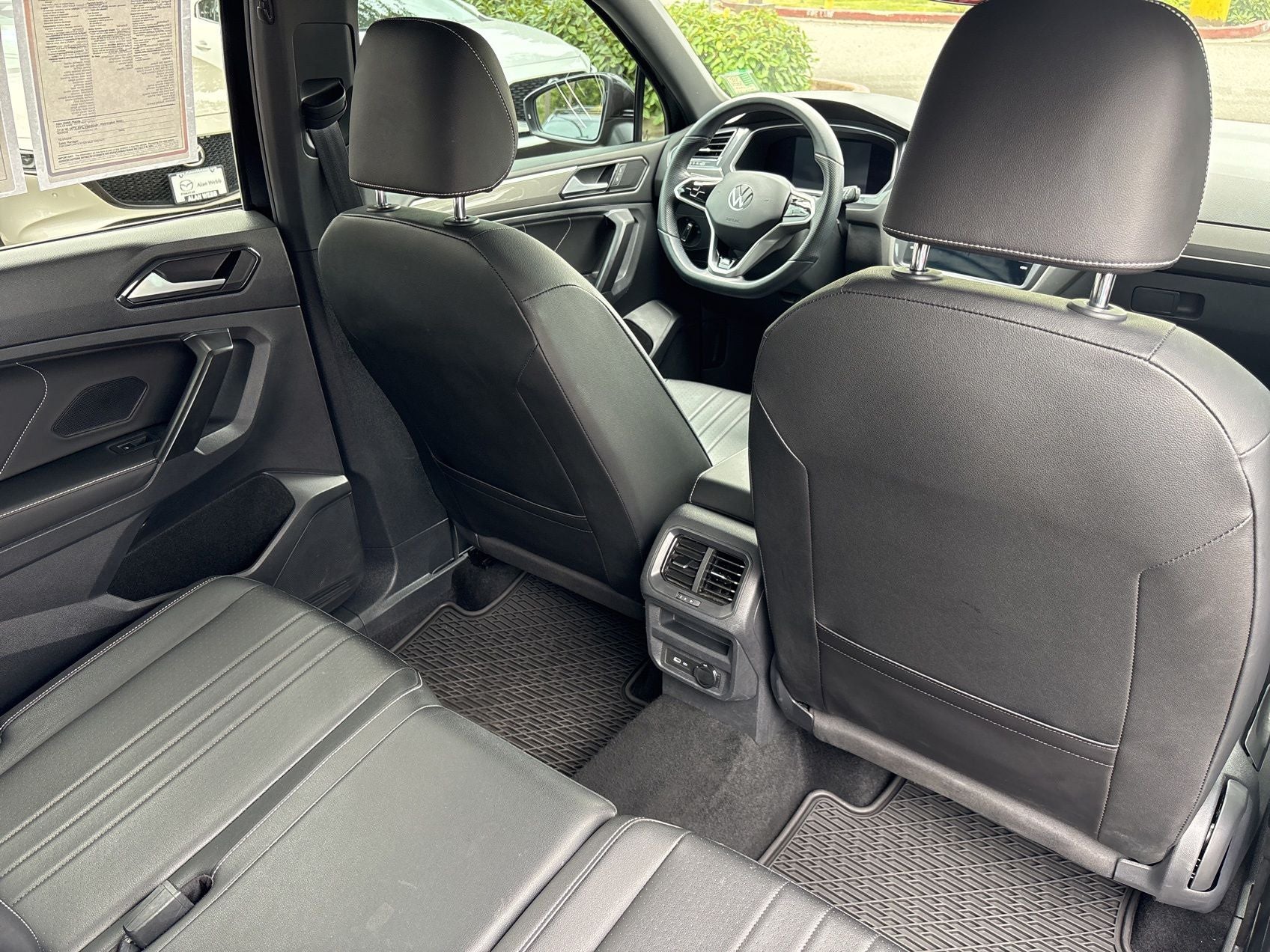 2023 Volkswagen Tiguan 2.0T SE R-Line Black