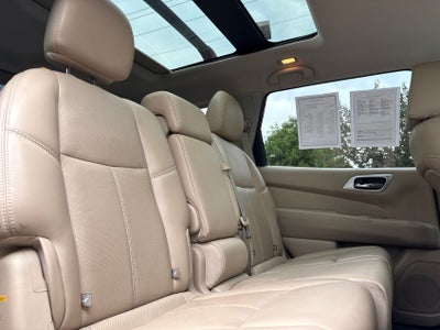 2017 Nissan Pathfinder Platinum