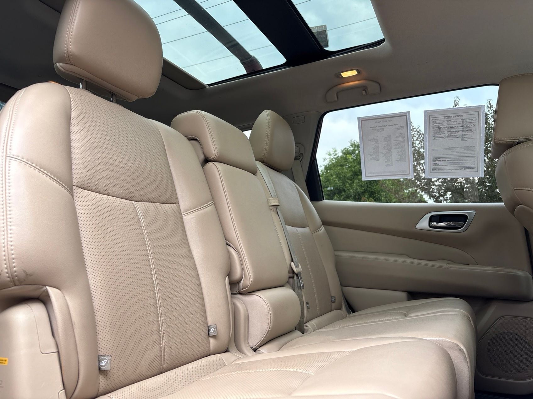 2017 Nissan Pathfinder Platinum