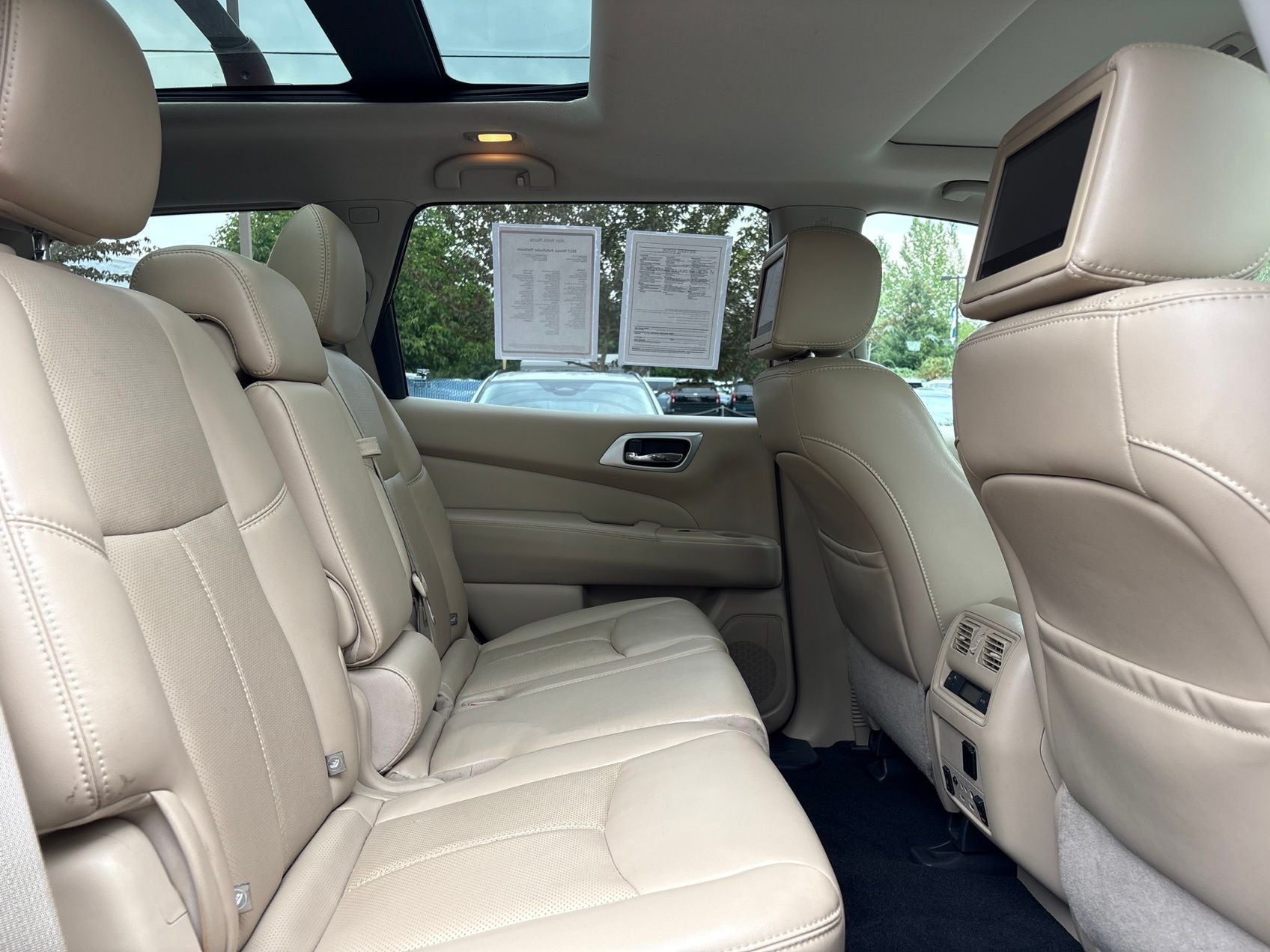 2017 Nissan Pathfinder Platinum