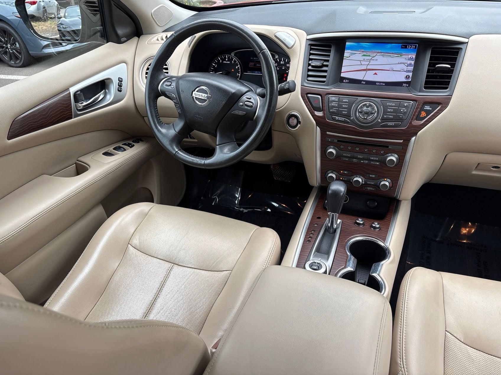 2017 Nissan Pathfinder Platinum