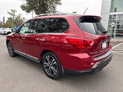 2017 Nissan Pathfinder Platinum