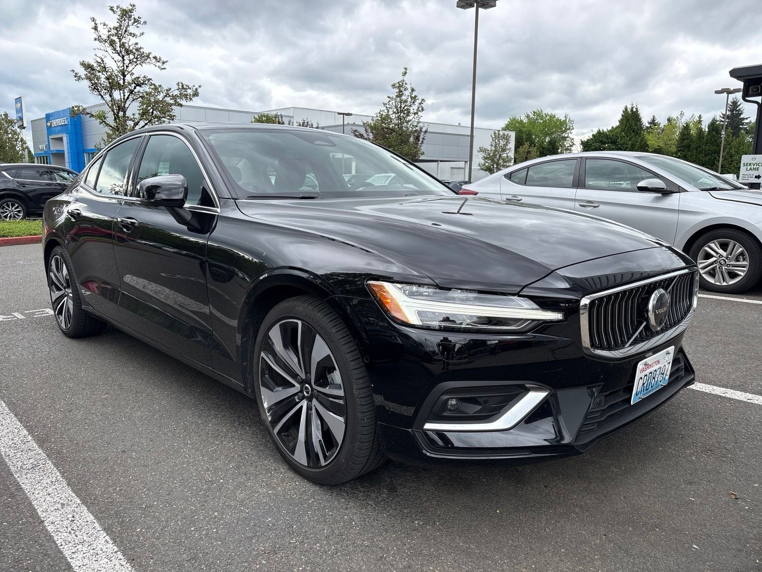 2023 Volvo S60 Ultimate