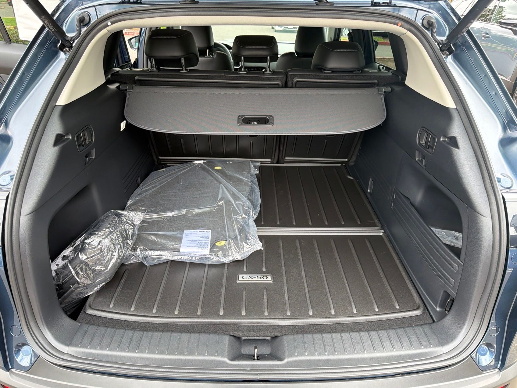 2026 Mazda Mazda CX-50 Hybrid Preferred AWD