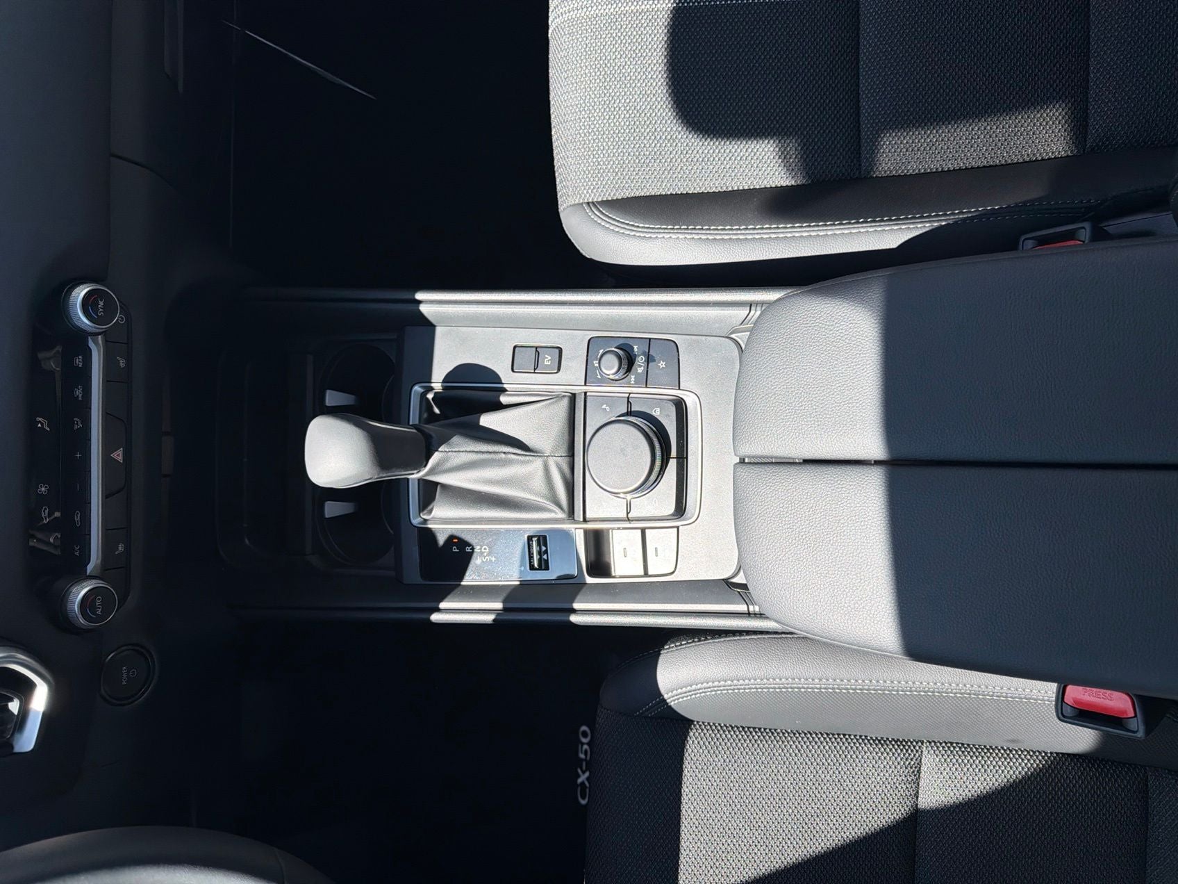 2026 Mazda Mazda CX-50 Hybrid Preferred AWD