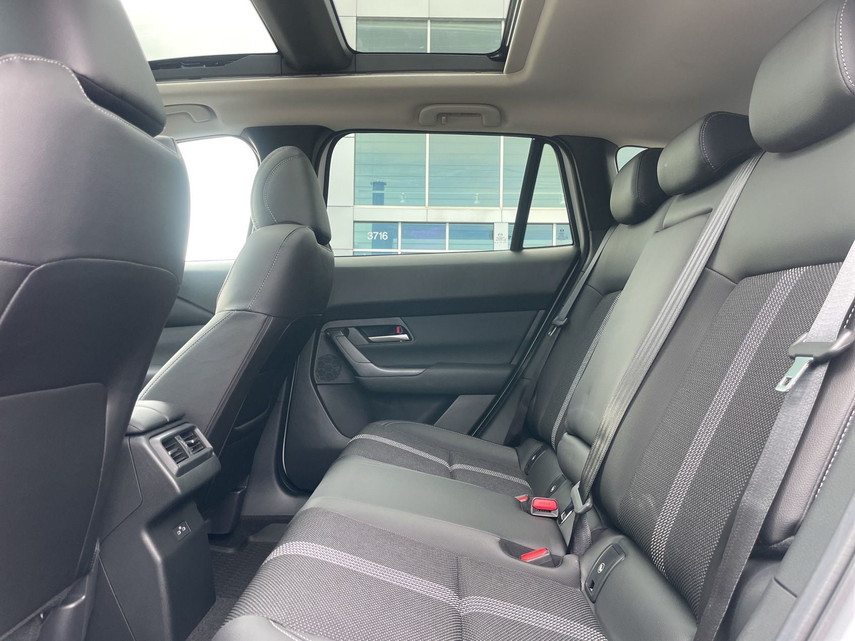 2026 Mazda Mazda CX-50 Hybrid Preferred AWD