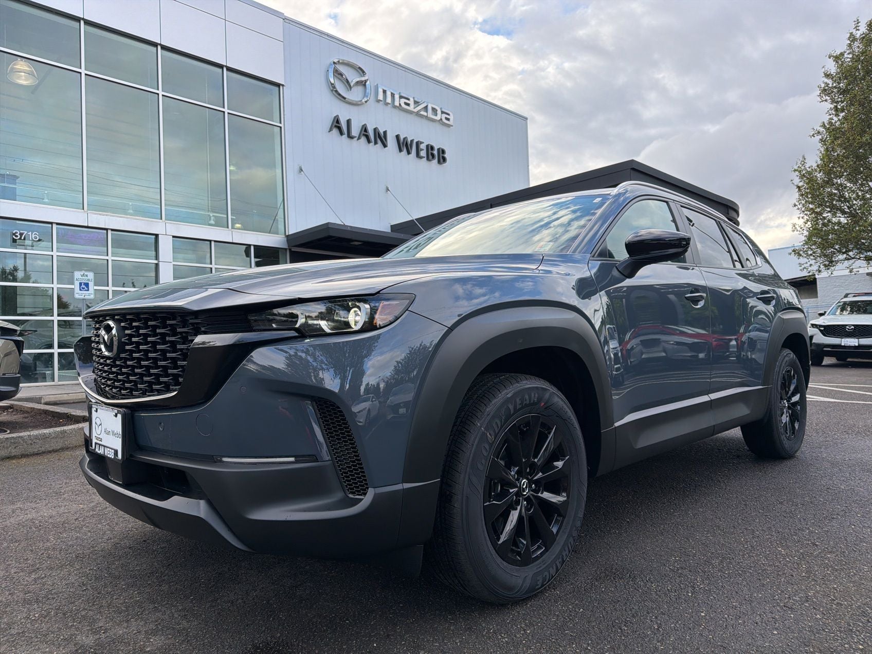 2026 Mazda CX-50 2.5 Hybrid Preferred's photo