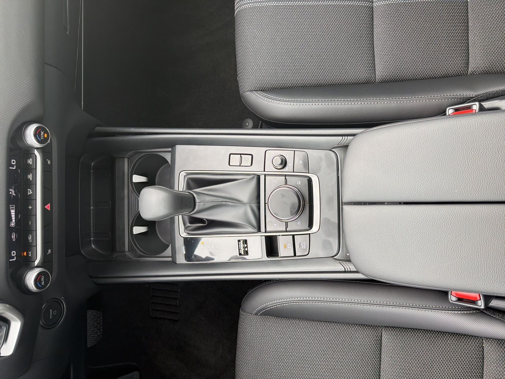 2026 Mazda Mazda CX-50 HEV 2.5 Hybrid Preferred