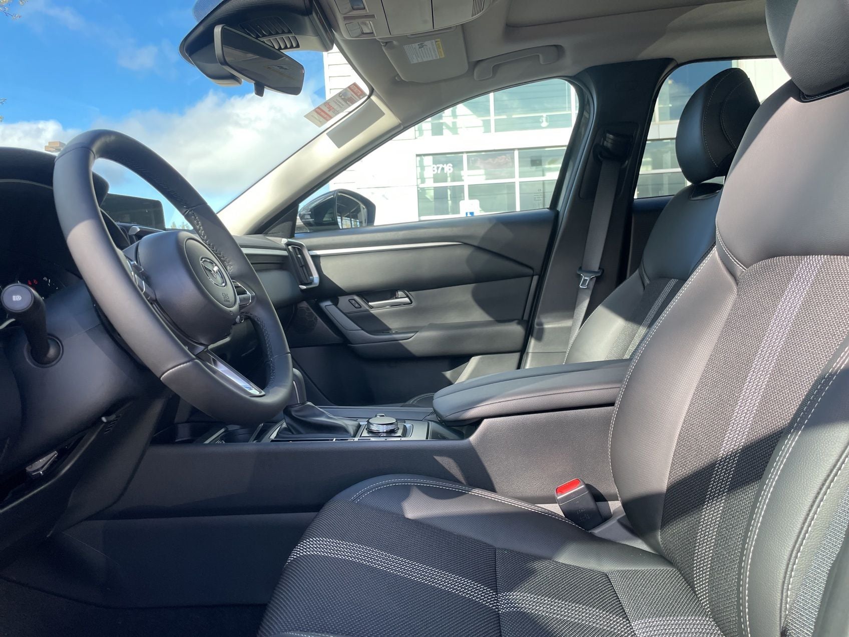 2026 Mazda Mazda CX-50 HEV 2.5 Hybrid Preferred