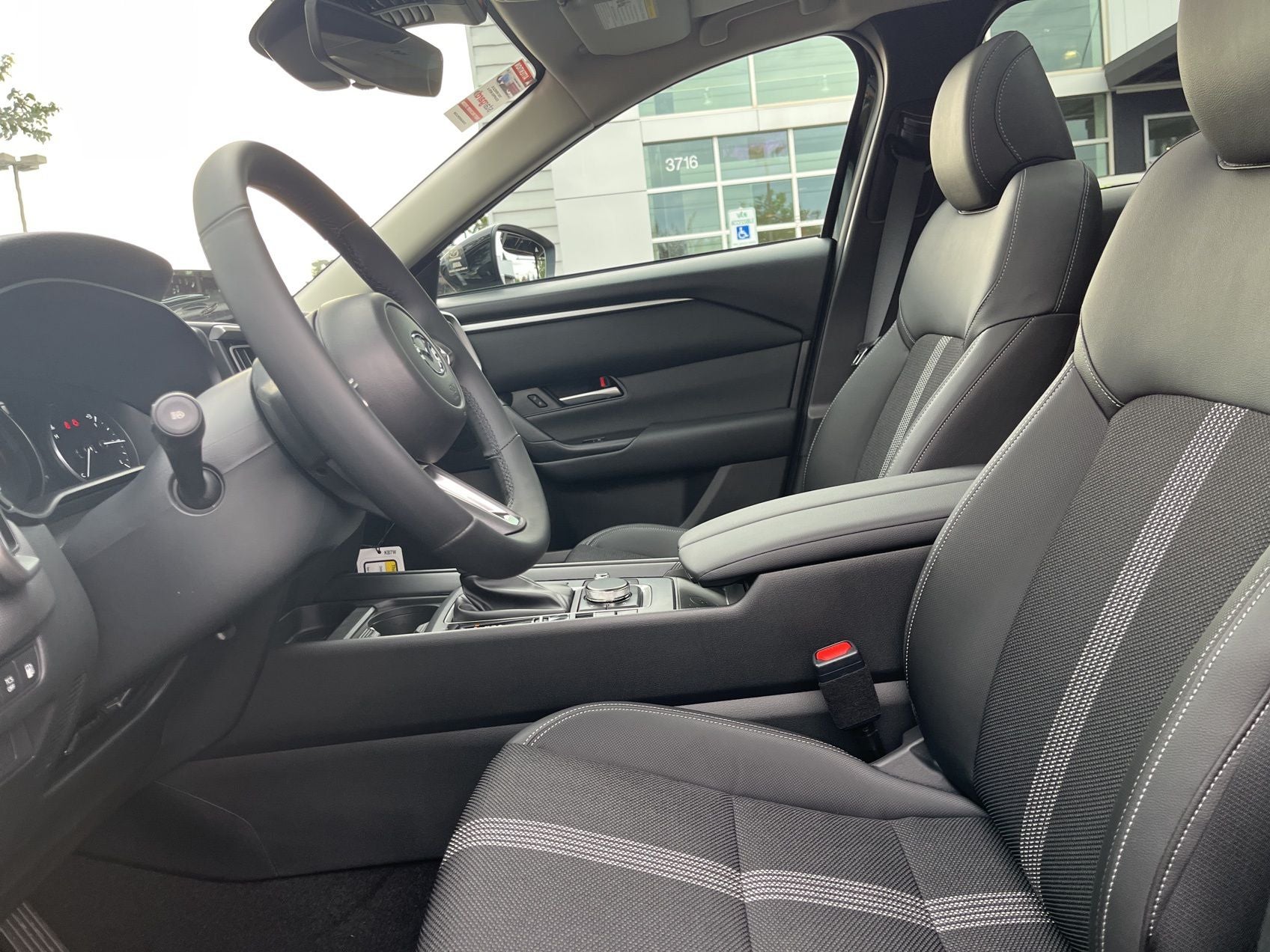 2026 Mazda Mazda CX-50 Hybrid Preferred AWD