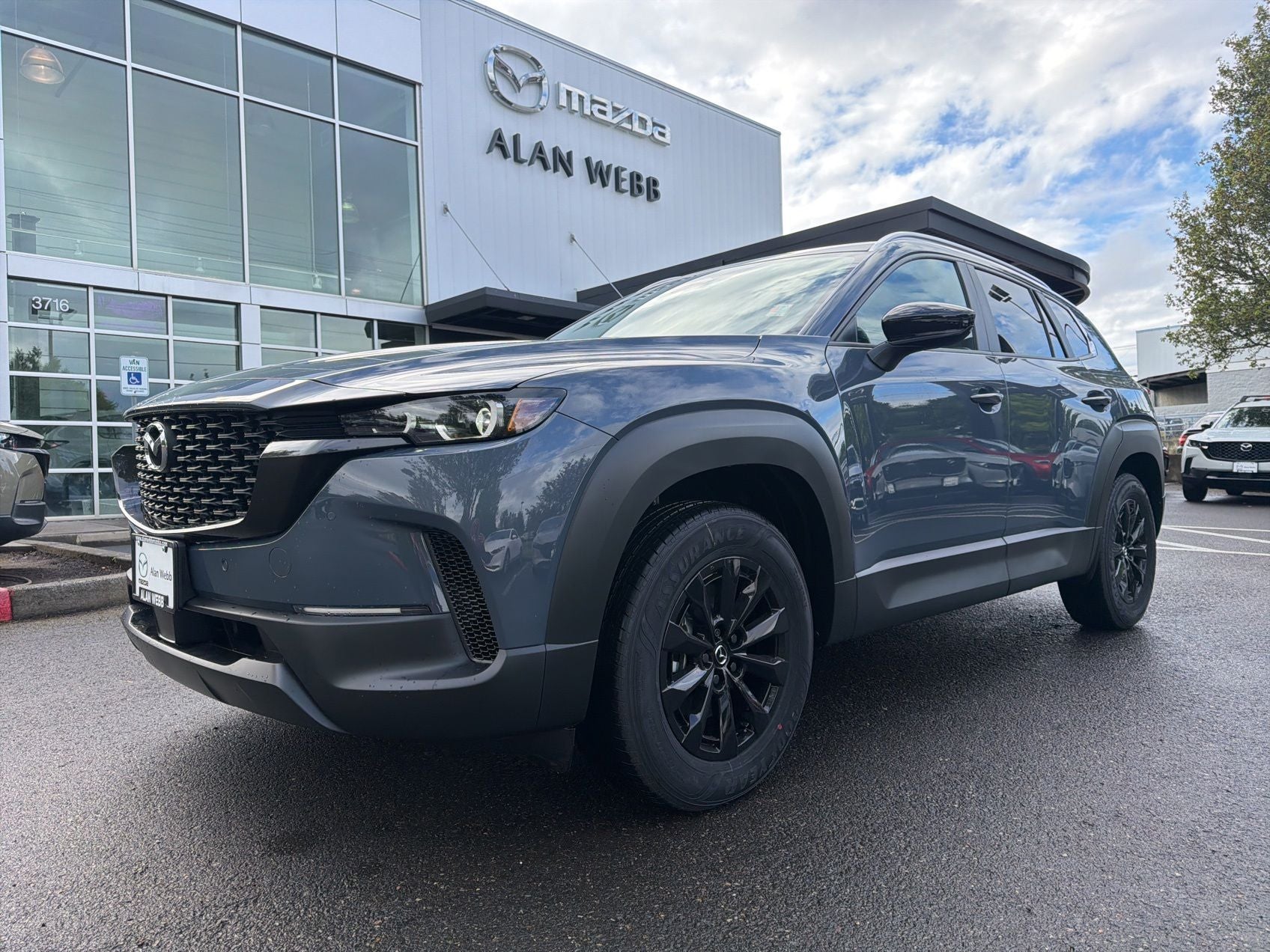 2026 Mazda CX-50 2.5 Hybrid Preferred's photo