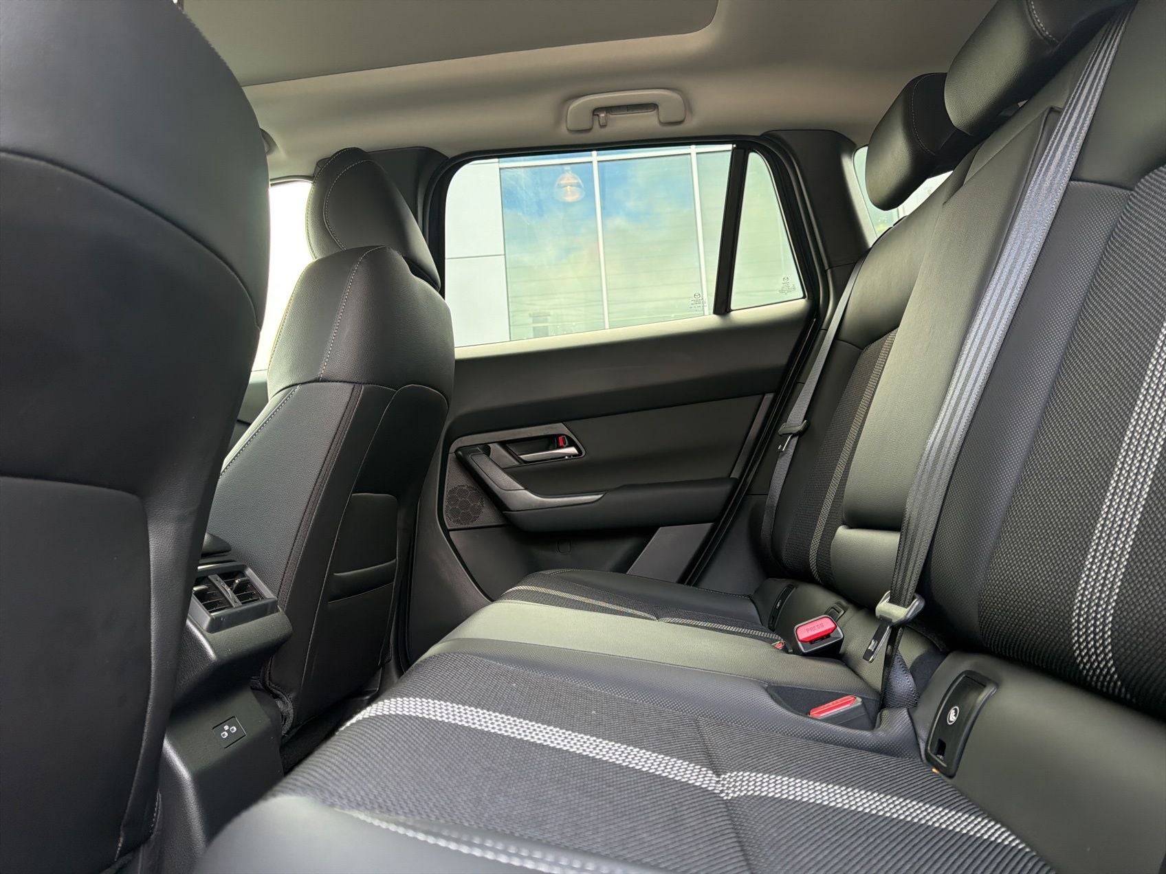 2026 Mazda Mazda CX-50 Hybrid Preferred AWD