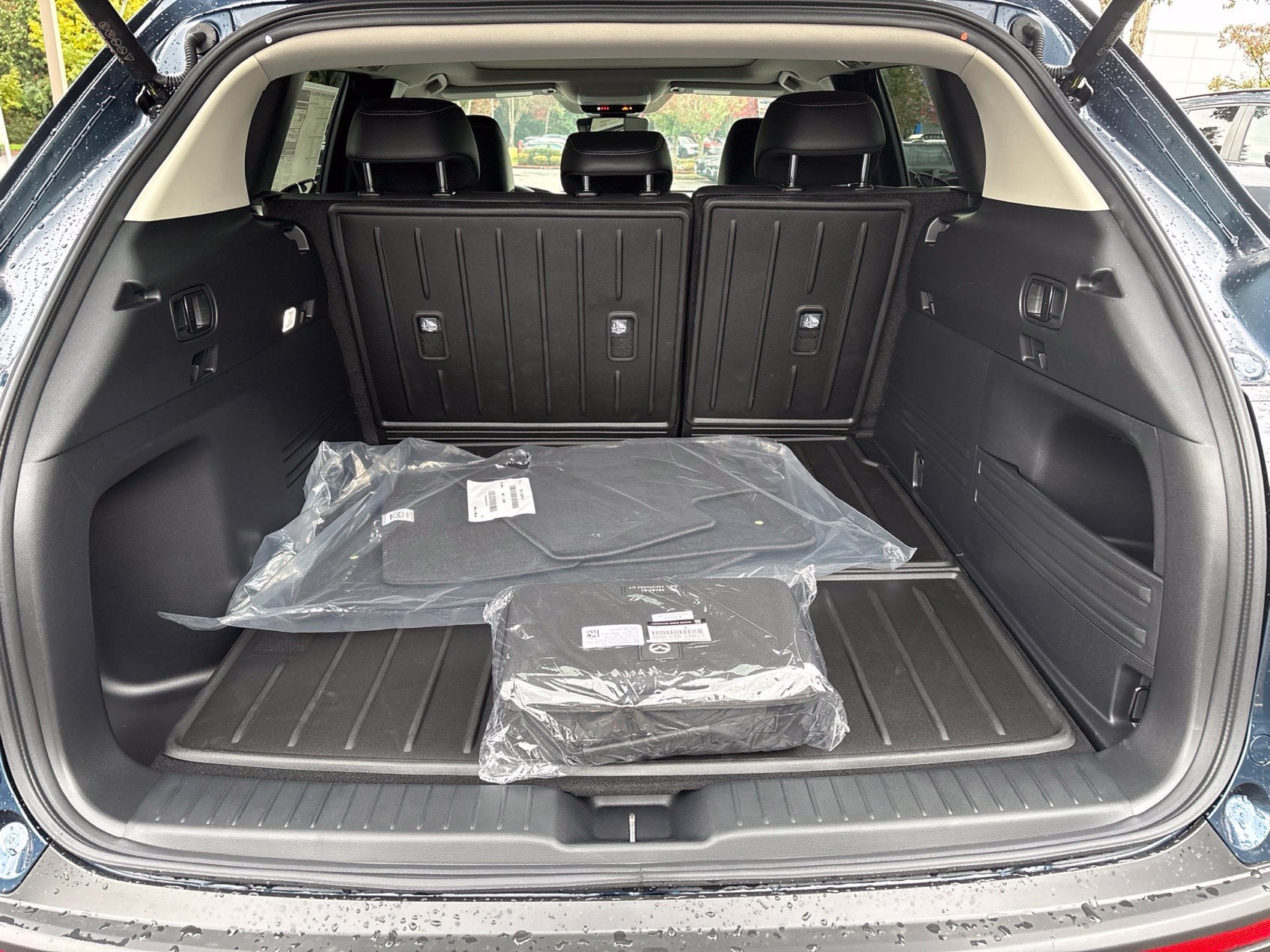 2026 Mazda Mazda CX-50 Hybrid Preferred AWD